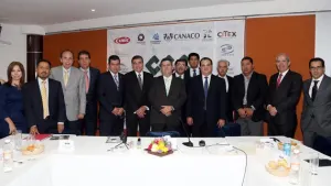 Tony Gali se reúne con empresarios para compartir necesidades del sector