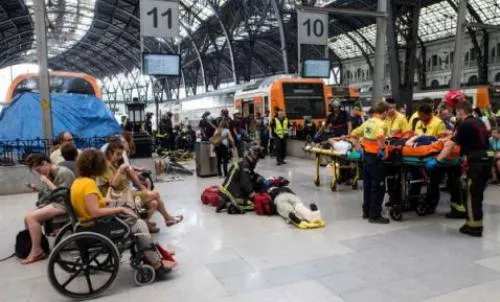 Accidente de tren deja 54 heridos en Barcelona