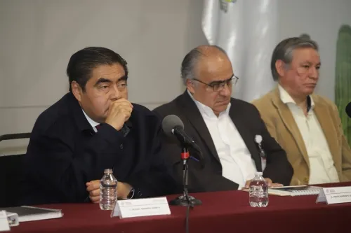 Confirma Gobierno 12 casos de Covid-19 en Puebla