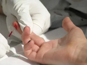 Estima UNICEF que para 2030 habrá 60% más de jóvenes con VIH