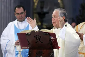 Arzobispo entrega nombramientos a religiosas rumbo al Sínodo Diocesano 2014