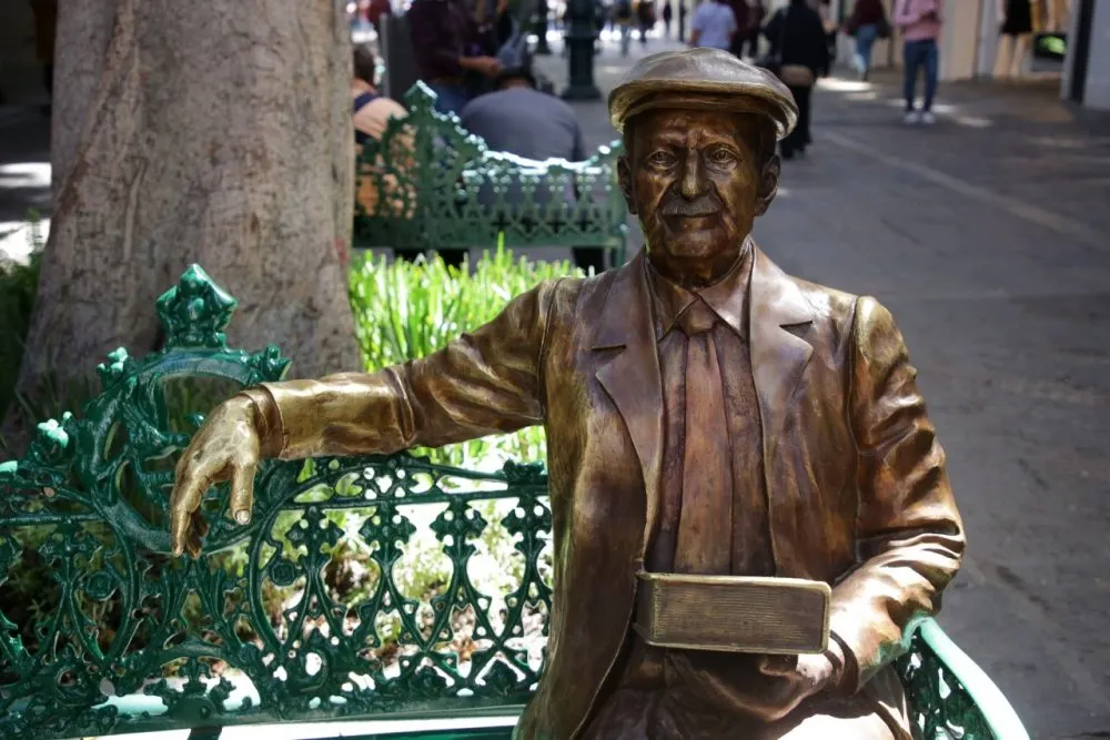 Estatua Palou