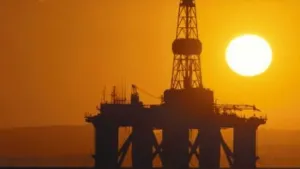 Pemex encuentra crudo ultraligero en aguas del Golfo de México
