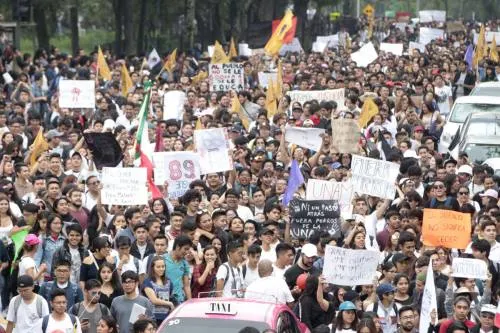 Continuarán en paro once planteles de la UNAM