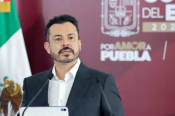 García Parra: contratar a TV Azteca es legal para los ayuntamientos de Morena, pero representa “deslealtad” a Sheinbaum