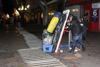 500 permisos para ambulantes en la noche del grito en Puebla, capital
