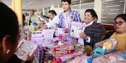 Más de 20 mil niños recibieron un juguete este mes de enero