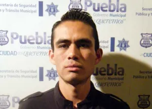 Sujeto que portaba un arma blanca, asegurado por la Policía Municipal