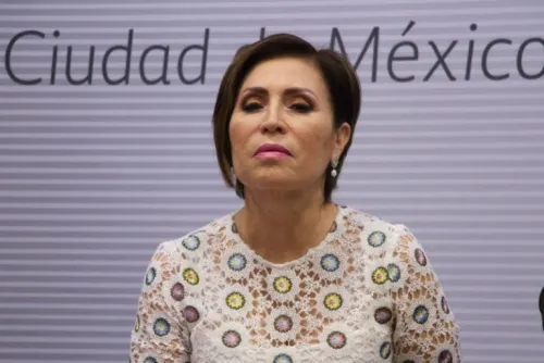 Rosario Robles pide a la FGR que no se le intente retener “ilegalmente inventando otro delito”