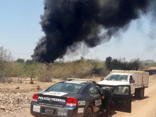 Huachicoleros provocan incendio en oleoducto en Sonora