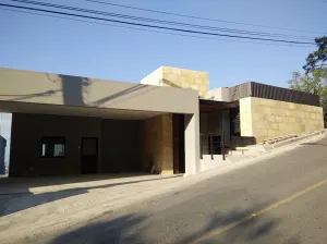 Protege el ayuntamiento a dirigente violento de los colonos de Valle del Ángel