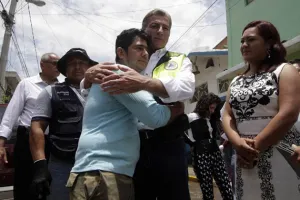 Tony Gali refrenda apoyo a familias afectadas por lluvias