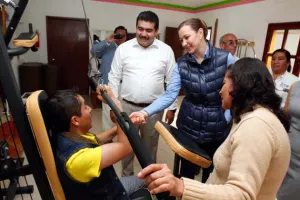 SEDIF equipa Unidad Básica de Rehabilitación en San Salvador El Seco