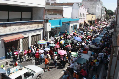 Antorcha Campesina desquicia centro histórico