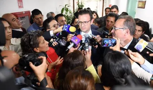 Congreso da entrada a desafuero de la diputada Eva Cadena