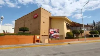 Sujetos ingresan a robar a Vips de Las Ánimas en Puebla; estiman un botín de 10 mil pesos