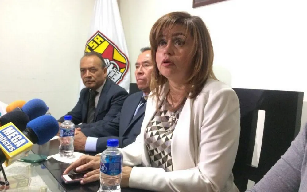 Secretaria del SNTSA Puebla, pide a SSA que se vacune contra el Covid-19 al personal en confinamiento