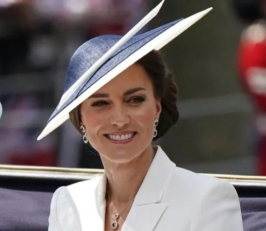 Kate Middleton_aparición pública