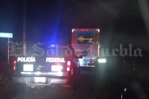 Recuperan camión robado con valor de 12 millones de pesos; hay dos detenidos