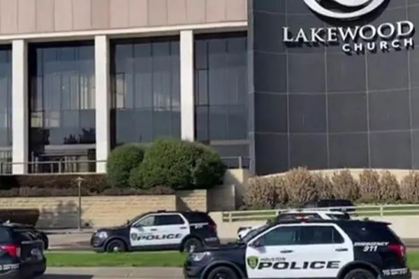 Iglesia Lakewood Tiroteo