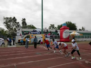 El ISSSTE invita a participar en la Gran Carrera Atlética y Caminata Recreativa 2013