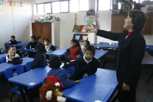 Emiten convocatorias para concursos de oposición en educación básica