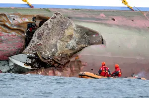GALERÍA: Reflotan el crucero Costa Concordia, cómo ha quedado su interior es Escalofriante