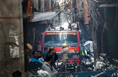 Al menos 43 muertos por incendio en fábrica en India
