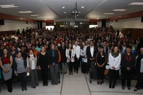 Dinorah López promueve acciones para prevenir el suicidio en Puebla