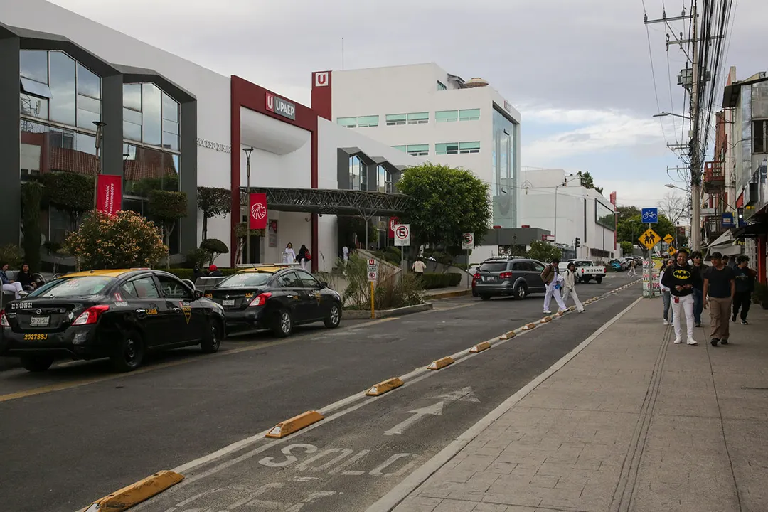 Upaep Peatonalizacion Barrio De Santiago