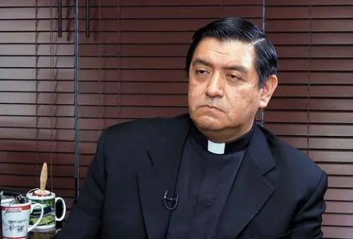En terapia intensiva párroco atacado en Catedral: Valdemar