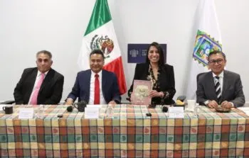 Presentan en el Congreso de Puebla el recetario “Sabores de las Mujeres de Coronango”