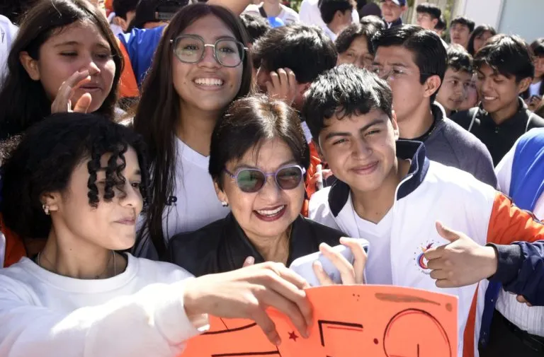 Pista de primer mundo en la Prepa Calderón