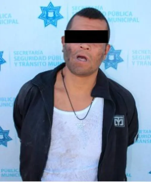 Detienen en la colonia Maravillas a hombre por robo a repartidor