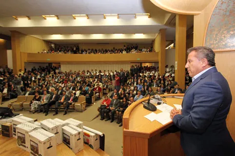 Siempre habrán nuevos retos que alcanzar por el bien de la BUAP, sostiene el Rector