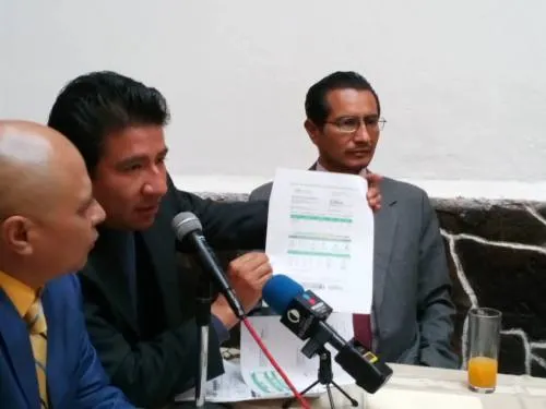 Vecinos de Atlixco denuncian cobros excesivos de agua y luz
