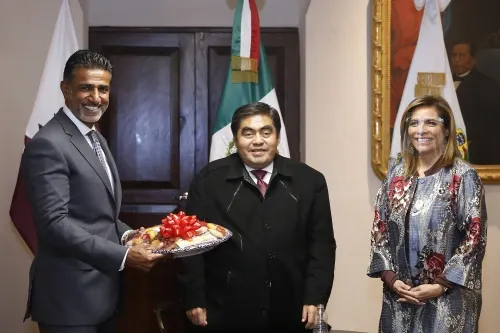 Dialoga MBH con Embajador de Qatar para consolidar agenda bilateral