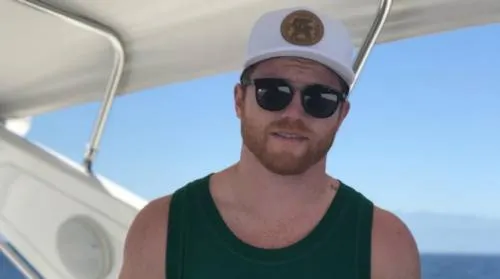 Saúl “Canelo” Álvarez sorprende con cambio de look (FOTOS)