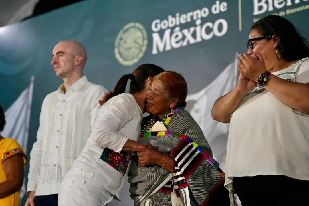Sheinbaum Tarjetas Pension Mujeres Bienestar Oaxaca