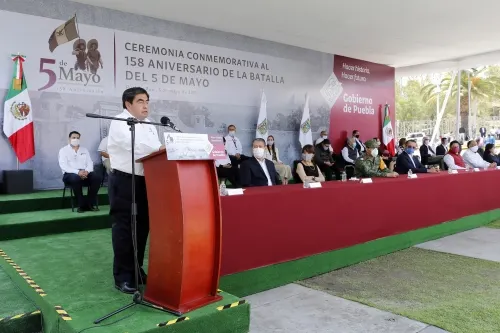 Reconoce el gobernador a los héroes que han dado su vida por el país