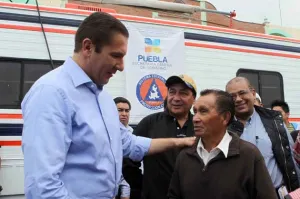 Supervisan RMV y Barrón Ávila zona de influencia del volcán y albergue