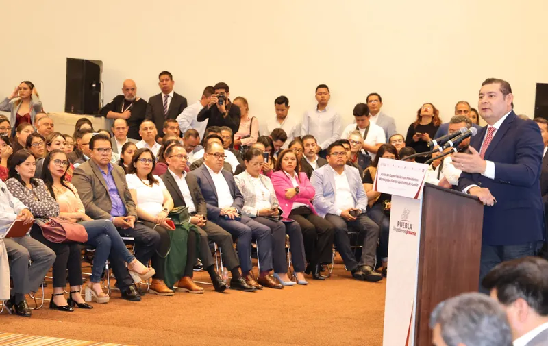 Armenta rescatará el Centro Estatal de Estudios Municipales para fortalecer el respeto a la ley y al marco jurídico