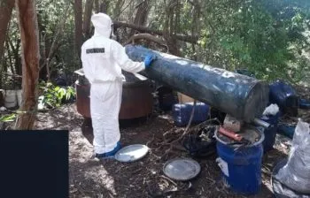 Neutralizan dos laboratorios en Sinaloa; evitan distribución de casi 5 toneladas de metanfetamina