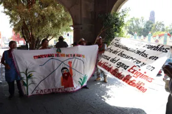 Acusan persecución contra defensor de tierras en Malacatepec