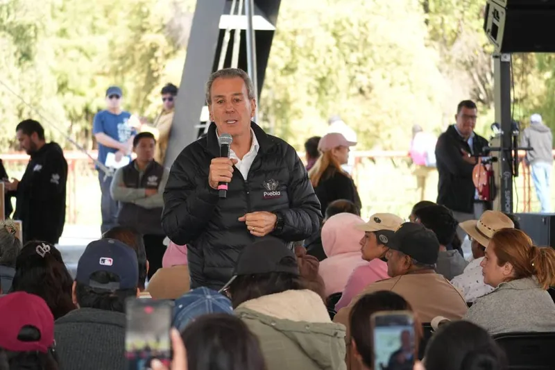 ayto-pue-entrega-despensas-laguna-de-chapulco