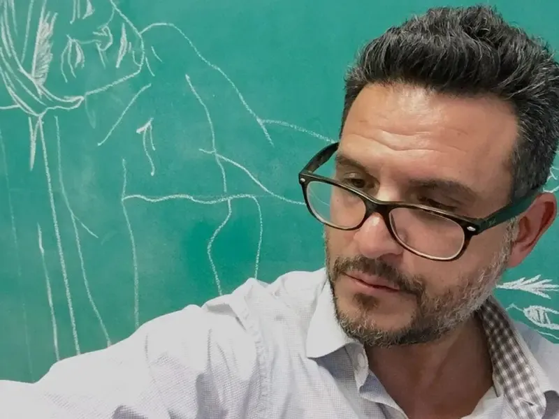Hallan sin vida al poeta mexicano Julio Trujillo en Reino Unido