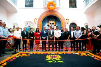 Inauguran en Puebla el Segundo Corredor Metropolitano de Ofrendas