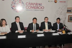 San Andrés ratifica convenio con Canaco Puebla