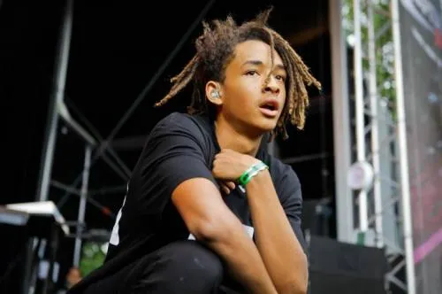 Jaden Smith y su nueva pareja llaman la atención de todos los medios