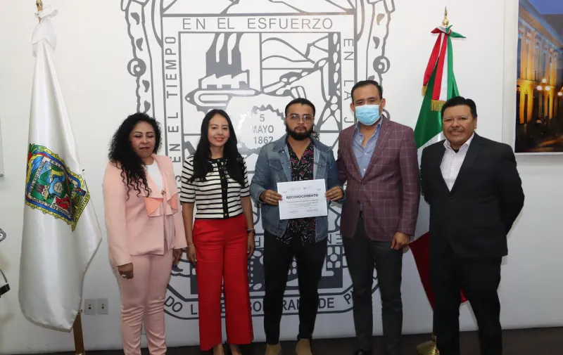 voluntariado-congreso-puebla-reconocimientos-instituto-artes-visuales